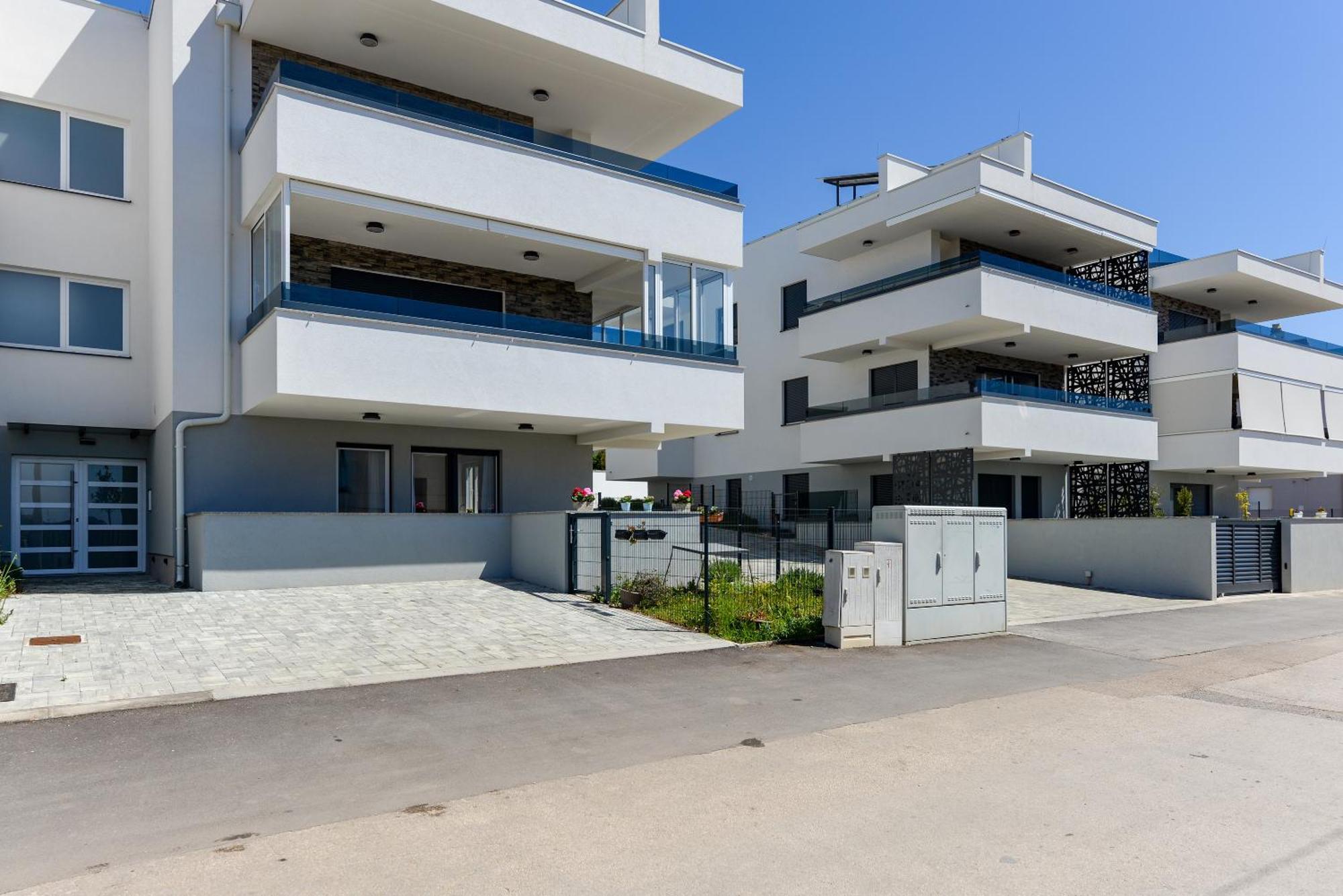 Moderan Kondominij + Terasa Zadar Ngoại thất bức ảnh
